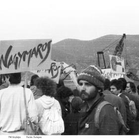 Az 1989. április 3-i megmozdulás tüntetői az építkezésnél I.
